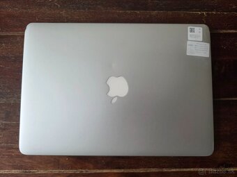 Apple MacBook Air 13 Early 2011 Core i-5 - 5