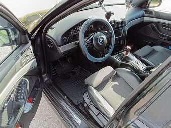 BMW e39 3.0d manuál Touring - 5