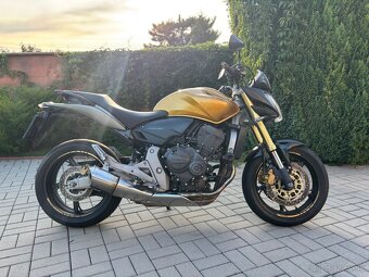 Honda Hornet CB600F - 5