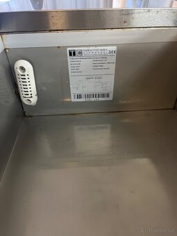 Pultová chladiaca vitrina - 5