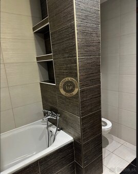 L&P | Prenájom priestranného 3-izbového bytu –Trenčianska ul - 5