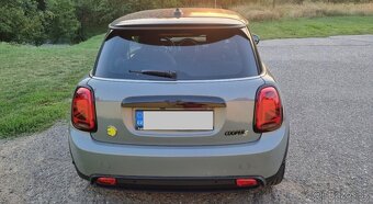 MINI Cooper SE 135kW 2022| Záruka 3/2027 | 22tkm |MAX výbava - 5