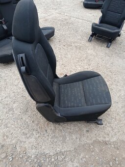 Mitsubishi Colt CZ3 3.dvere - sedačky - 5