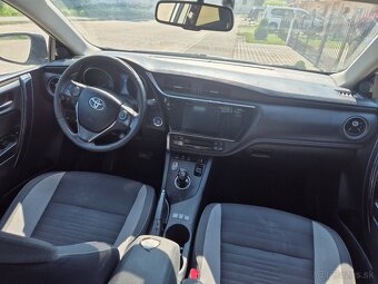 Toyota auris TS hybrid +lpg - 5