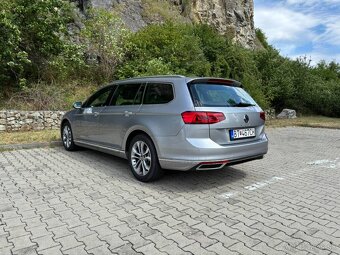 Volkswagen Passat Variant Elegance 2.0 TDI EVO DSG7 - 5