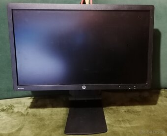 HP Z22i IPS Display 21,5" (54,6cm) - 5