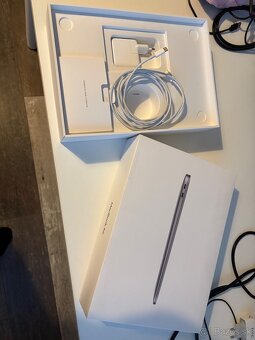 MacBook Air 13" M1 – 16 GB RAM / 256 GB SSD – Space Gray - 5