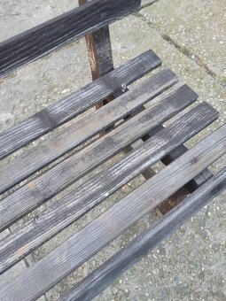 Predám peknú  staršiu lavičku - 5