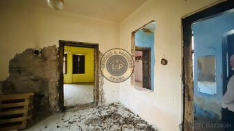 NA PREDAJ starý dom s pozemkom 1600m2 v Maďarsku - 5