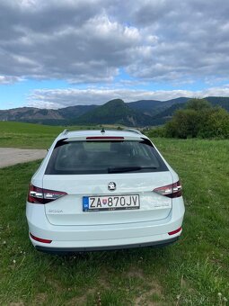ŠKODA SUPERB III combi 2.0 TDI 110kw - 5