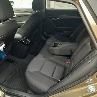 Hyundai i40 CRDI Busines - 5