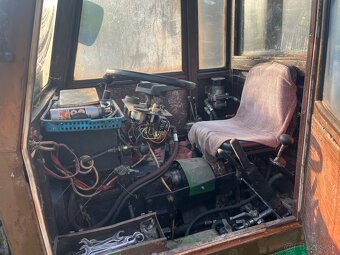 Traktor domacej vyroby 3 valec Zetor vlecka drabinak - 5