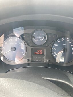 Predám - Peugeot Partner Teppee - 5