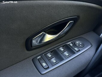 Renault Mégane + LPG 1.4/96kW ČR Navigace r.v. 2011 - 5