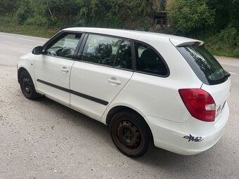 Škoda fabia 2 - 5