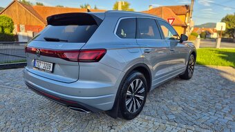 Prodám Volkswagen Touareg Elegance V6 3,0 TDI 210 kW 4MOT - 5