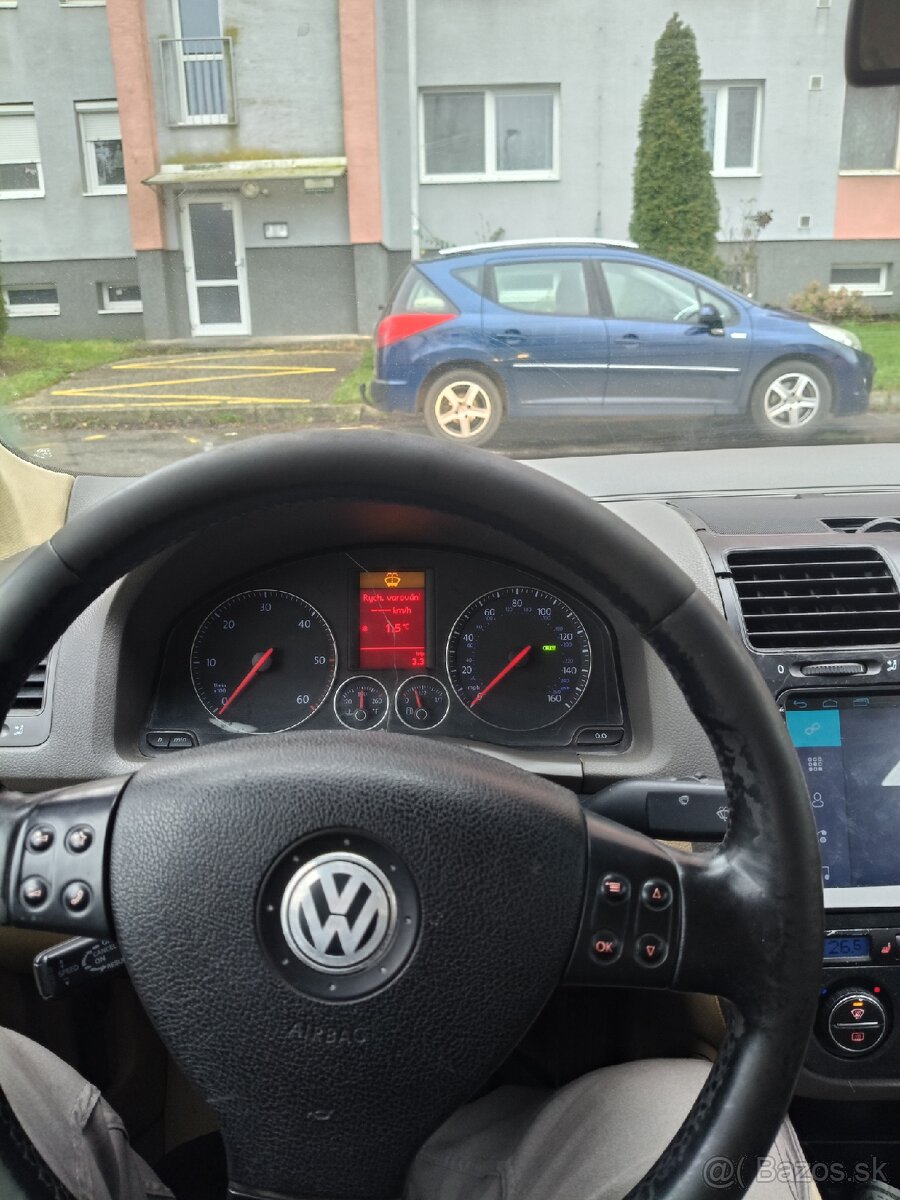 Vw Jetta 1.9 TDI - 6