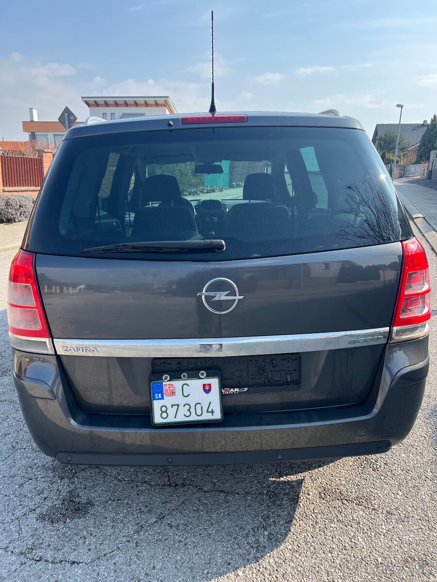 Opel Zafira 1.7 Diesel 7 miesne - 6