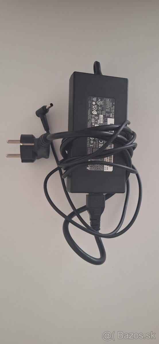 Predám herný MSI Thin A15 v záruke - 6