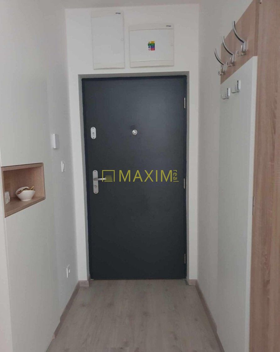 PREDAJ - Moderný 2-izbový byt v novobstavbe v tichej časti D - 6