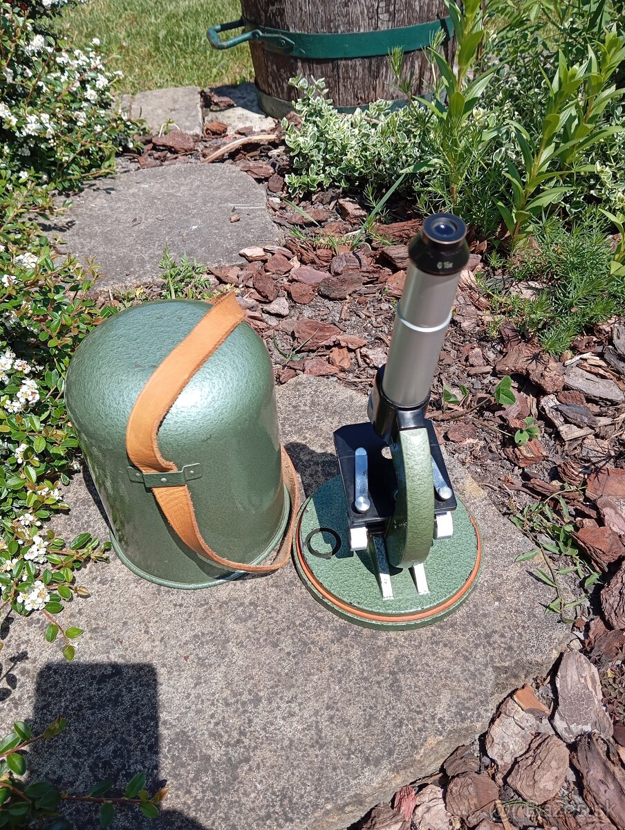 Retro starý mikroskop Meopta - 6