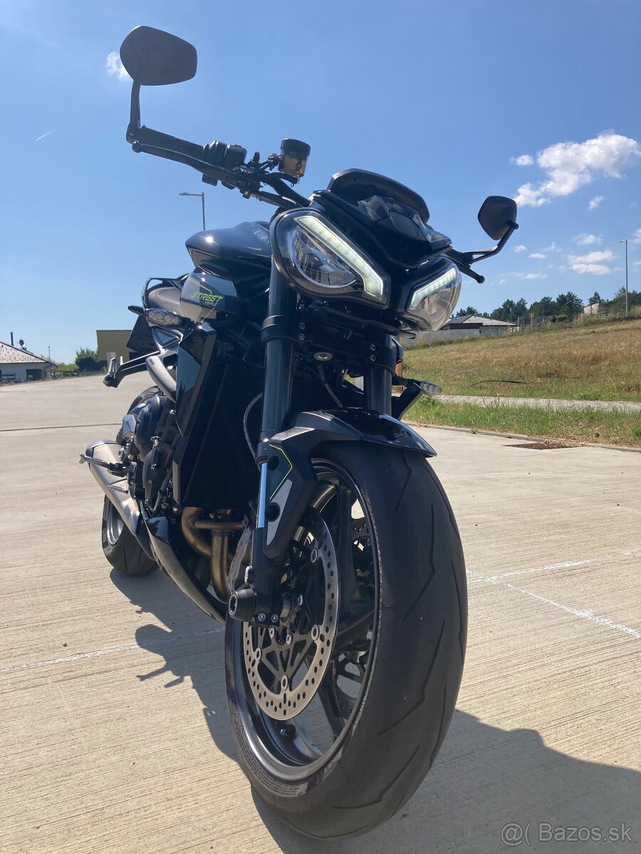 Triumph Street Triple 765 RS - 6