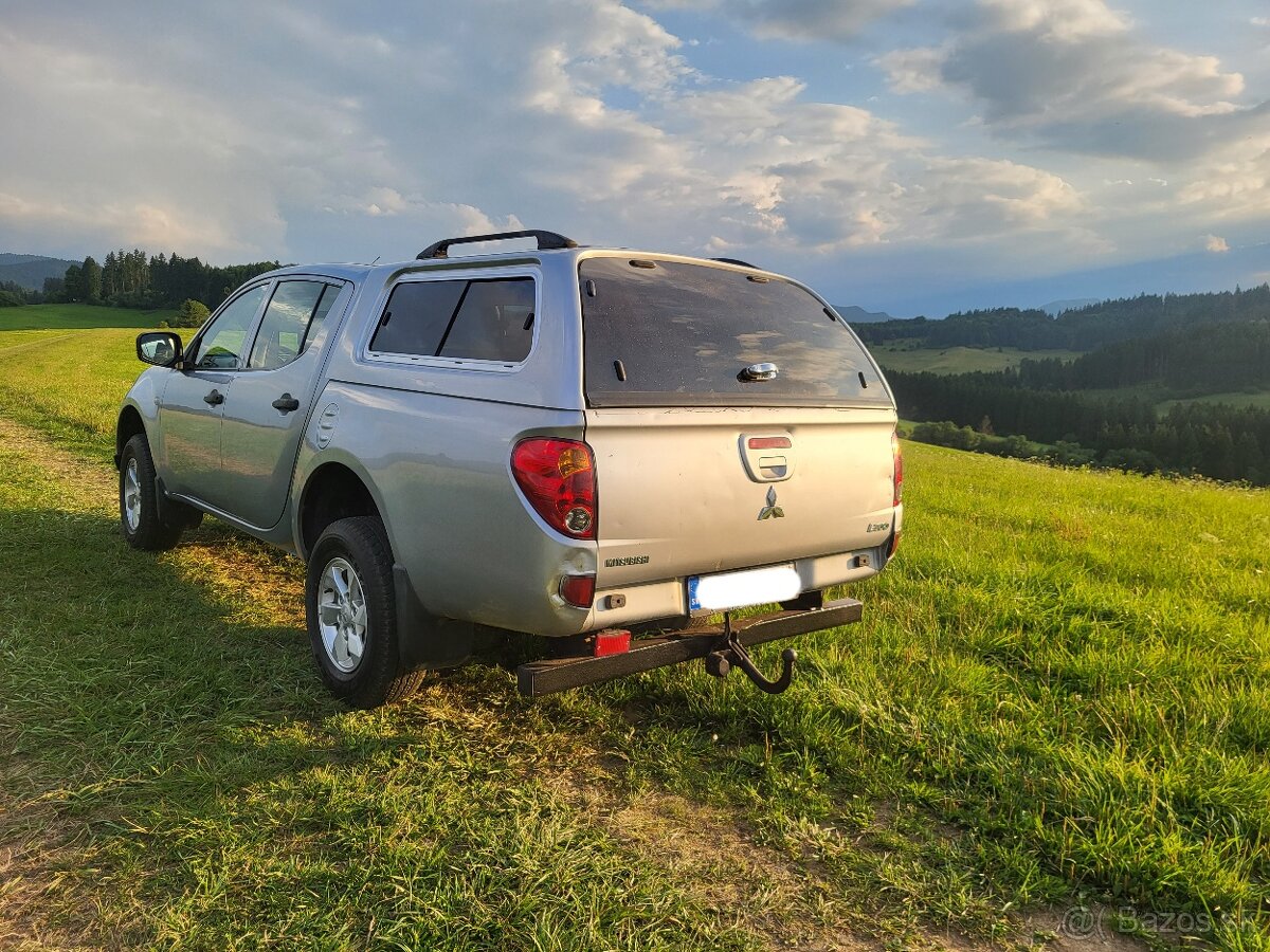 Mitsubishi L200 - 6