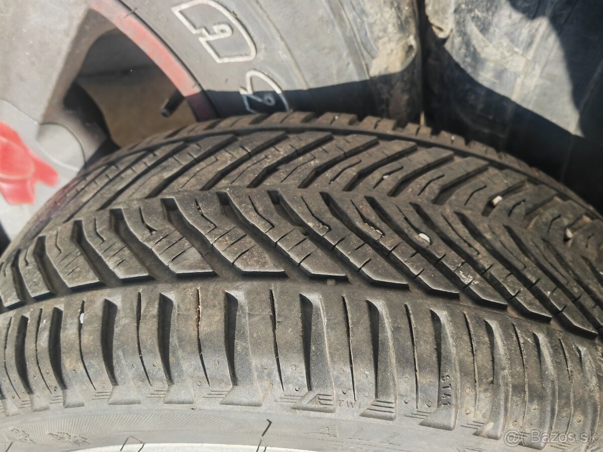 Predám Pneu+disky 225/45 R17 - 6