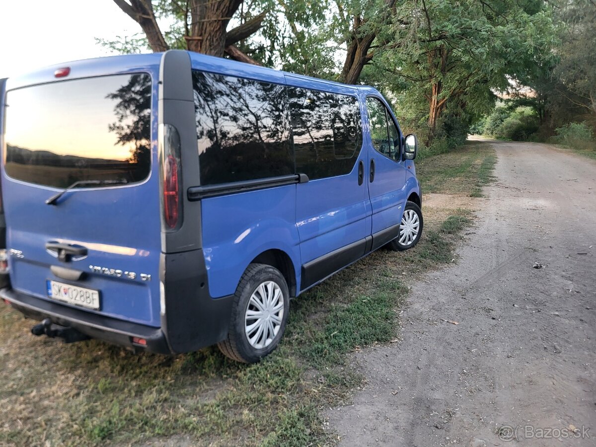 Opel Vivaro 1.9 Di - 6