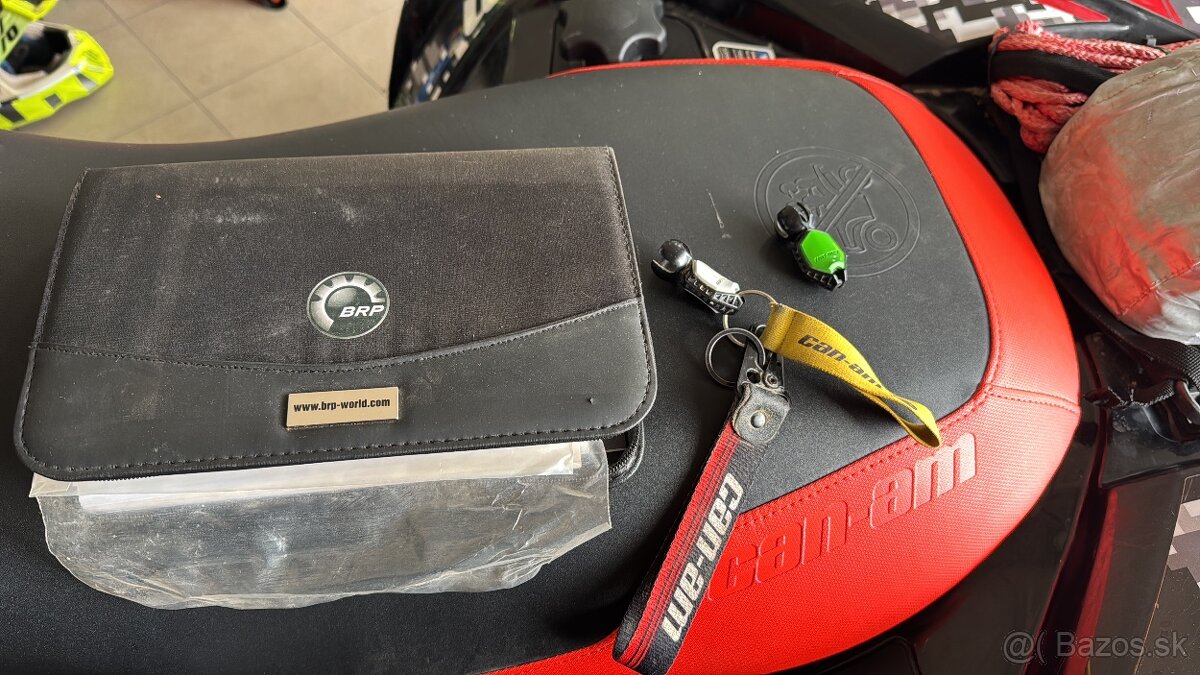 Can am renegade 1000 r 2020 - 6