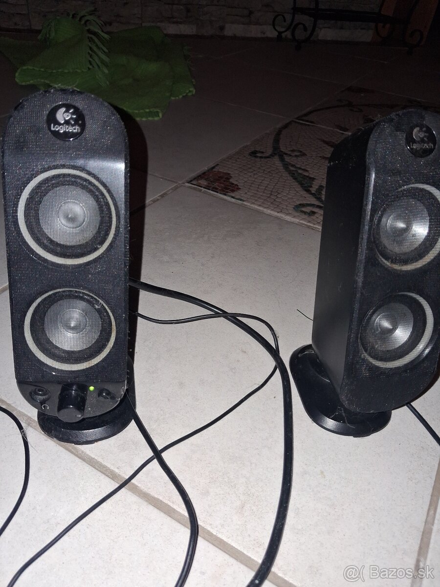 Reproduktory Logitech X-230 2+1 - 6