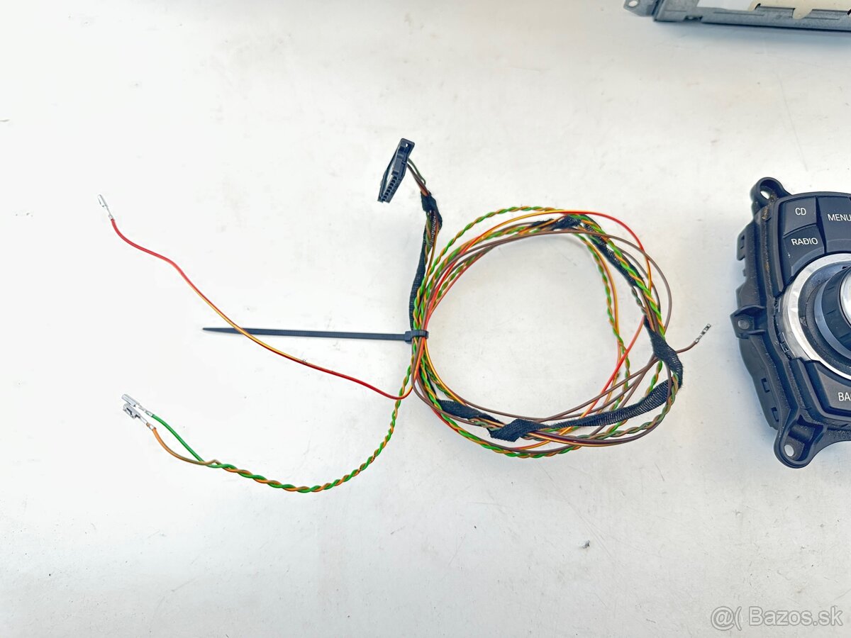 BMW E9X CIC retrofit - 6