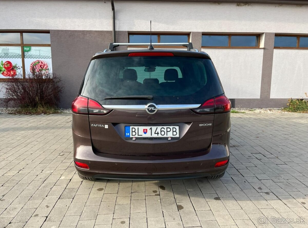 Opel Zafira Tourer 1.4 benzín + LPG - 6