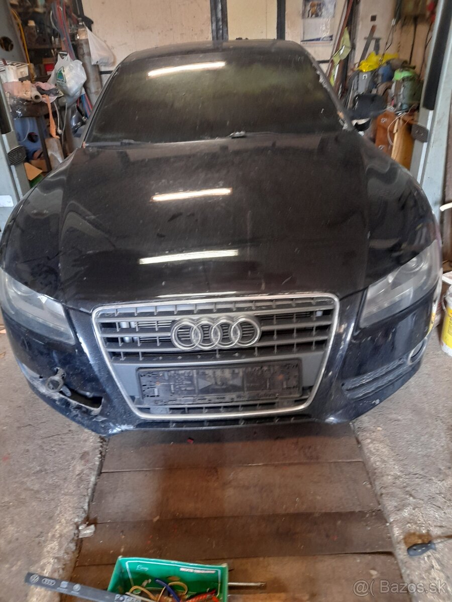 Motor Audi a5 8t ,a4 b8 - 6