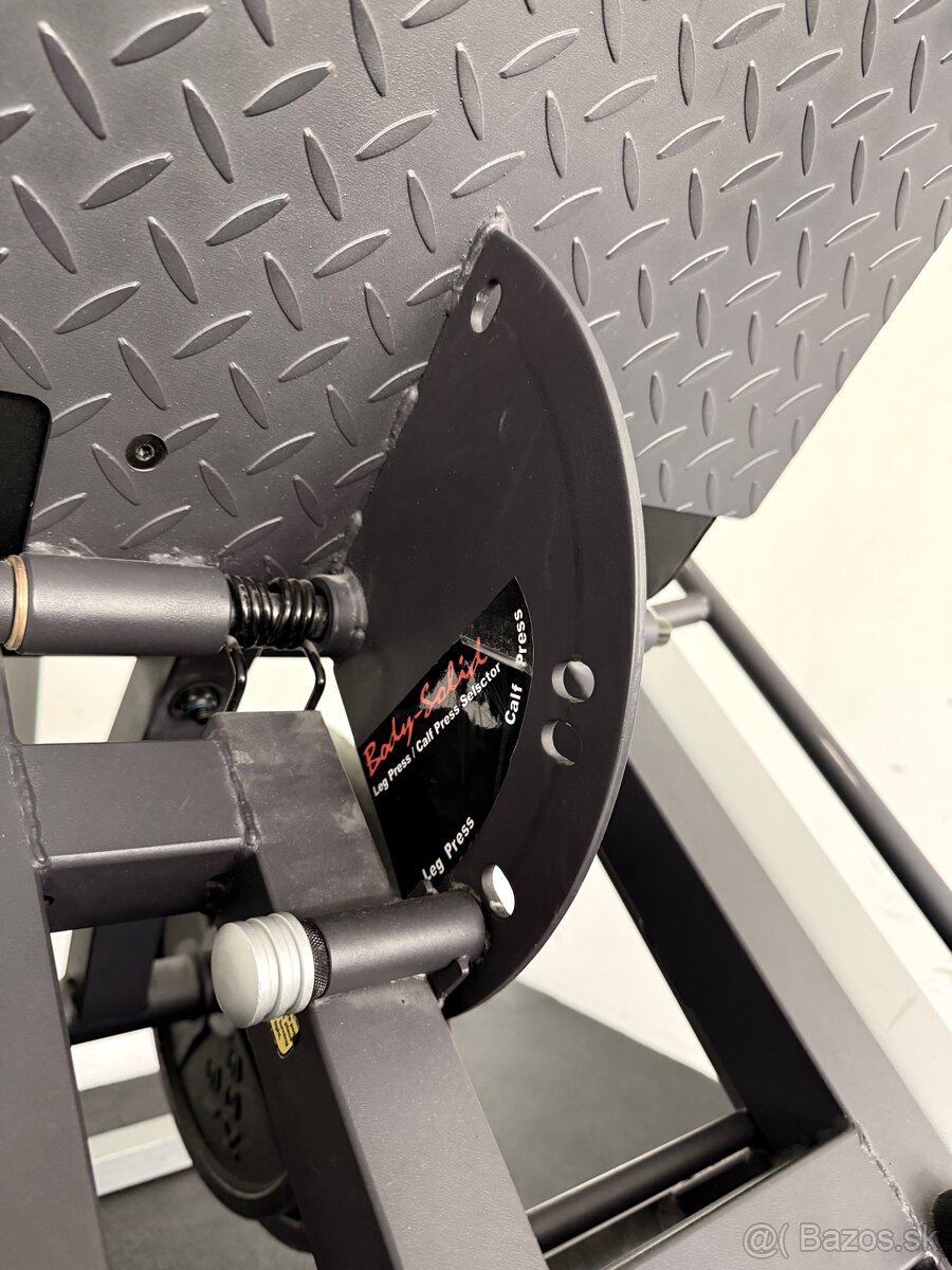 Body-Solid 2v1: Leg Press & Hack Squat - 6