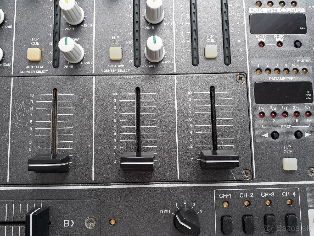 Pioneer DJM-3000 - 6
