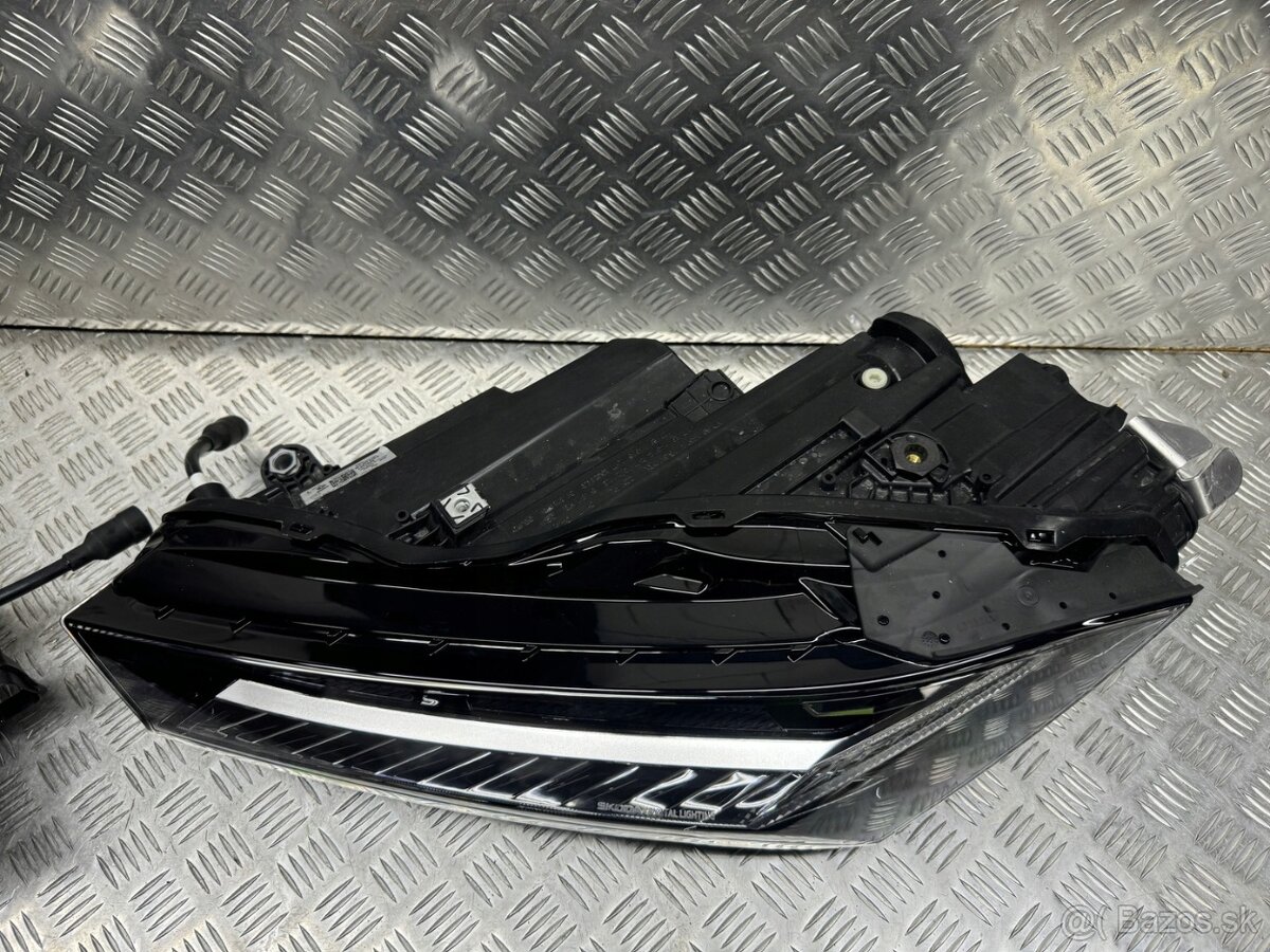 Škoda Superb 4 full led matrix presne svetla 3P1 - 6