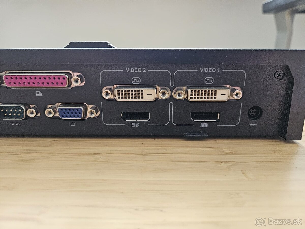 Dell dokovacia stanica - 6