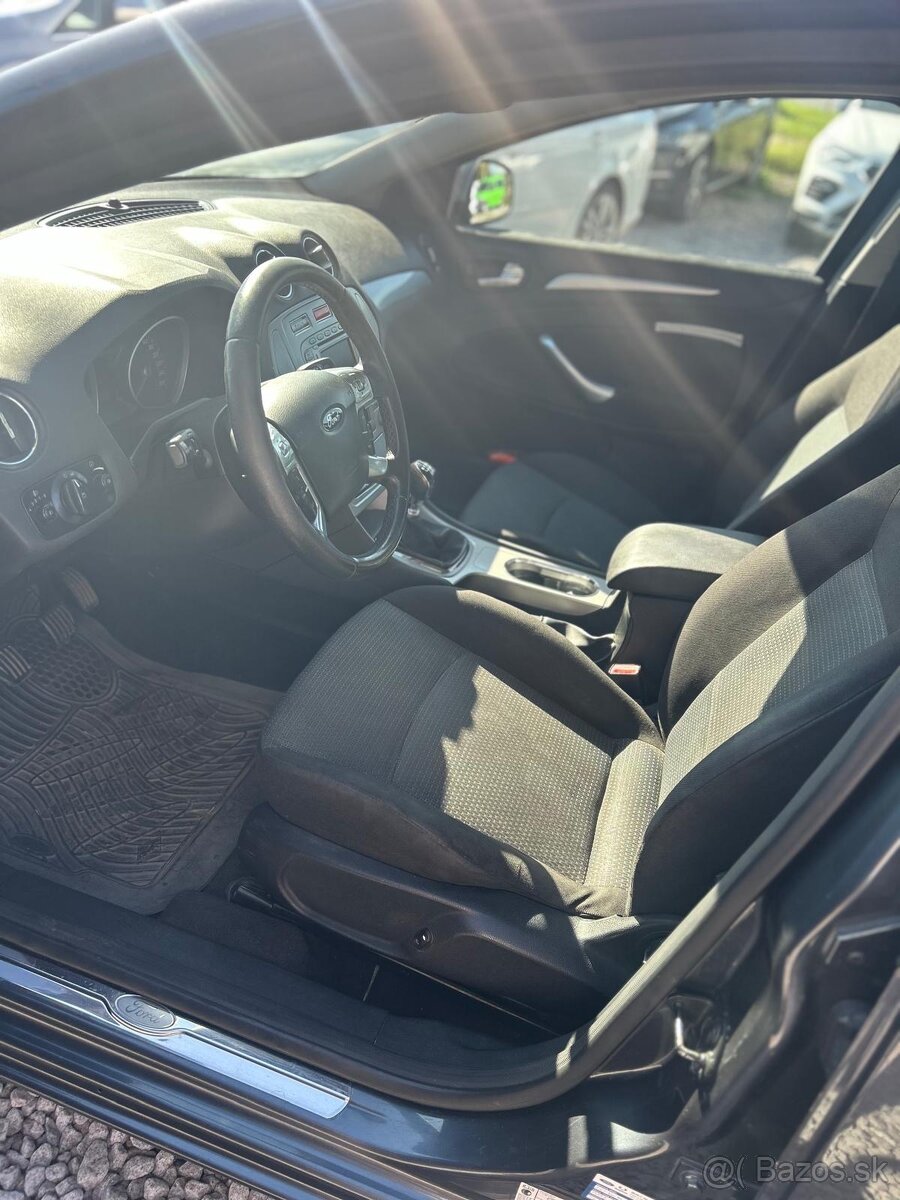 Ford Mondeo - 6