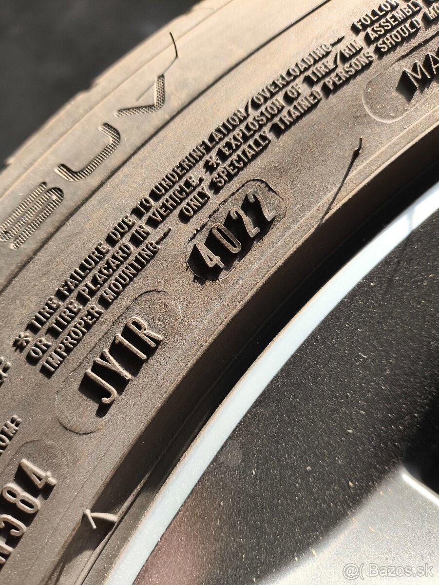 235/50 R19 V Dunlop SPORTMAXX - 6