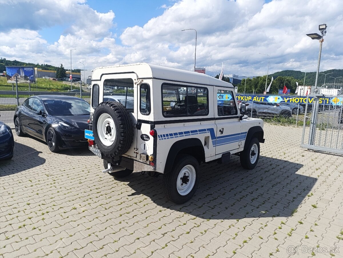 Land Rover Defender LDVA 90 H T O - 6