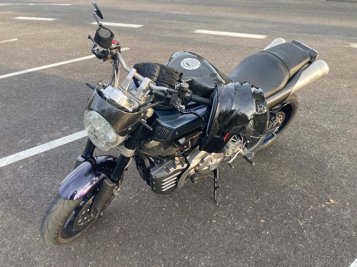 Yamahu MT-01 - 6