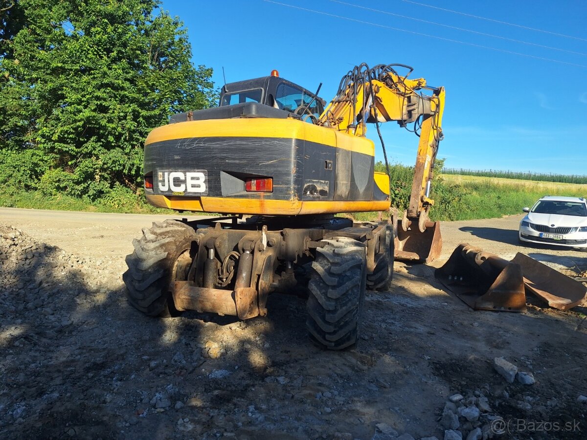 JCB JS 130 - 6