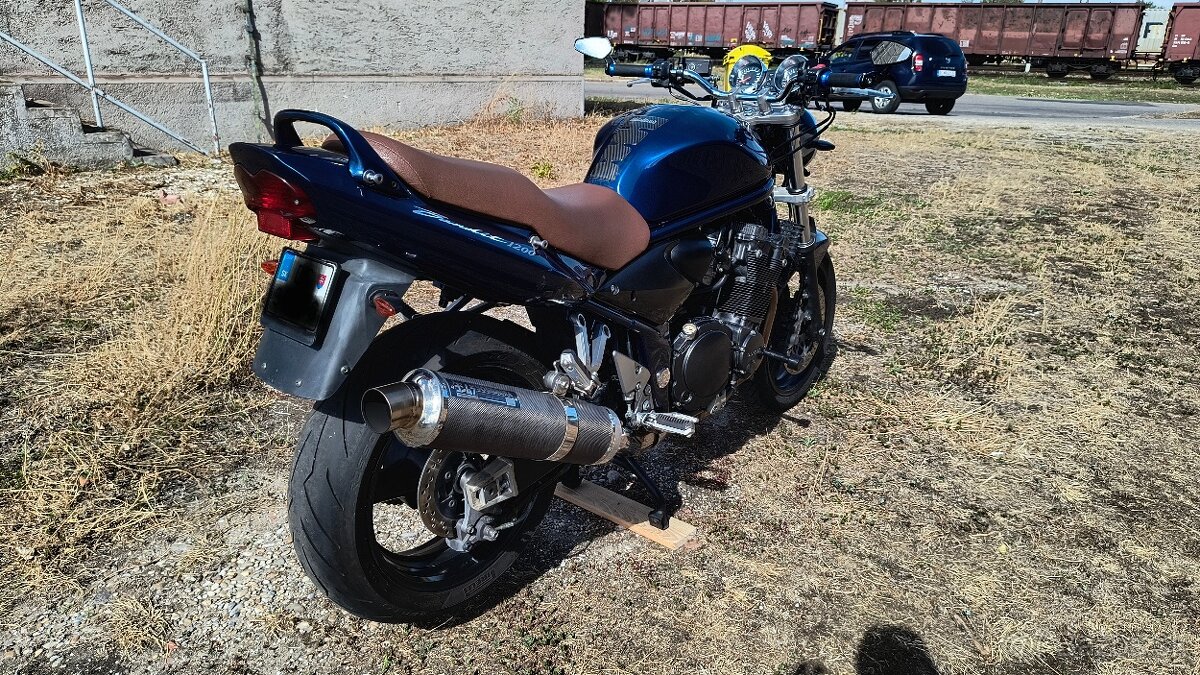 Suzuki Bandit 1200 - 6