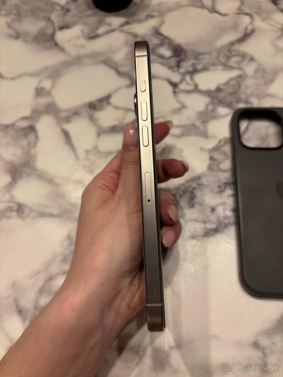 iPhone 16 pro max - 6