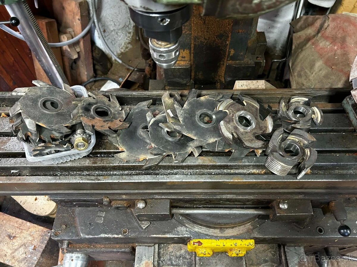 Závitorezná posuvná fréza - 6