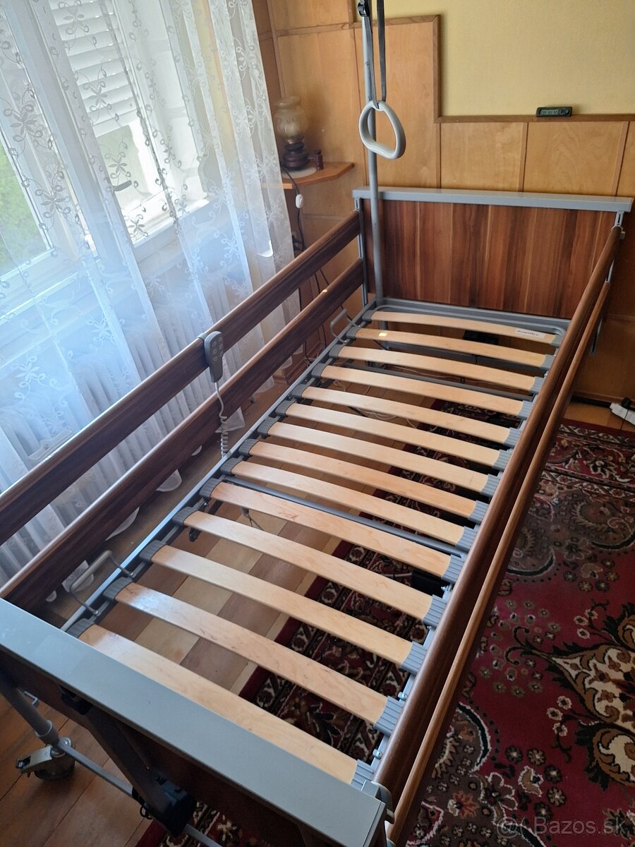 Polohovatelná posteľ - 6