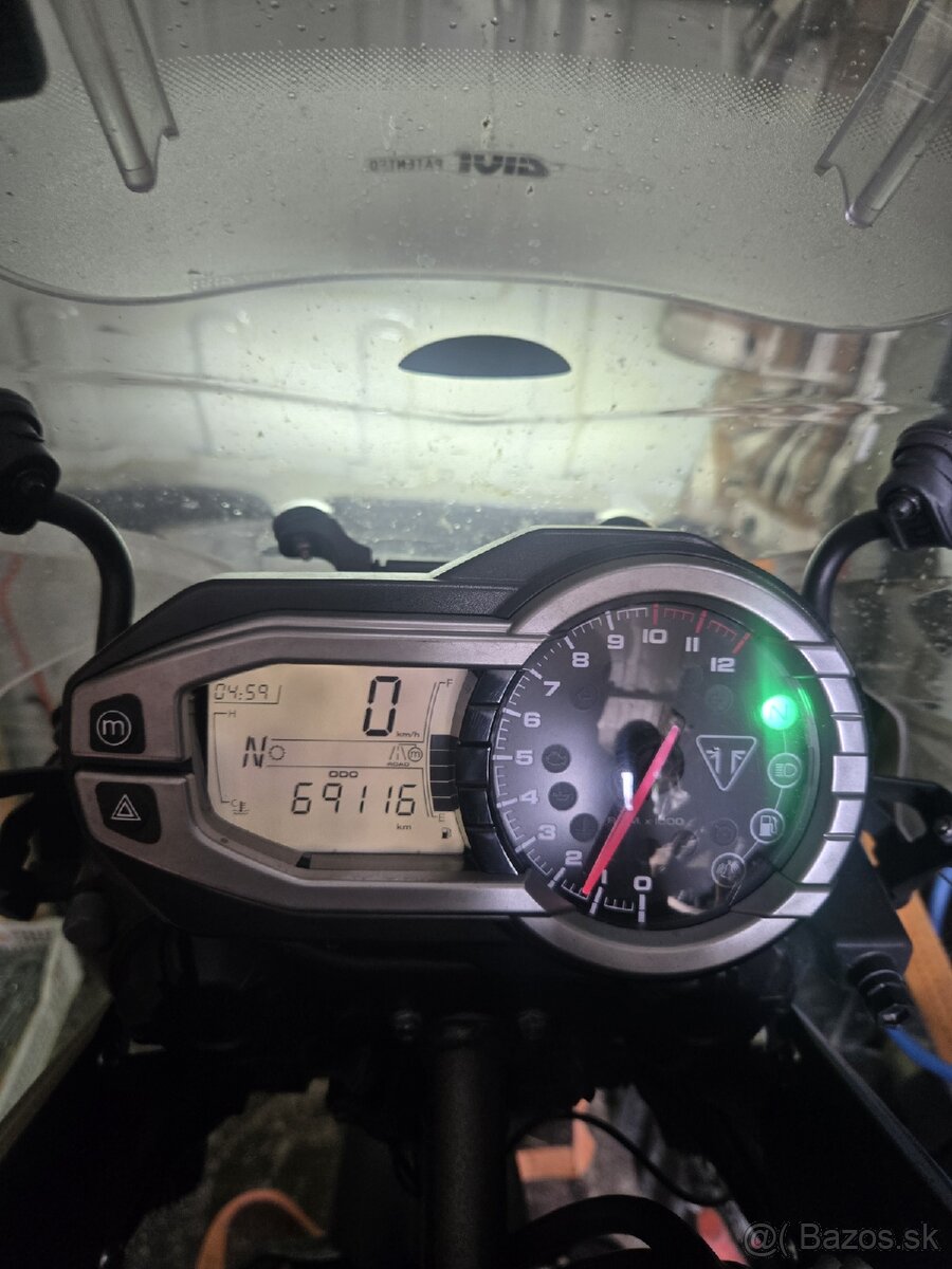 Triumph Tiger 800 XCx 2015 - 6