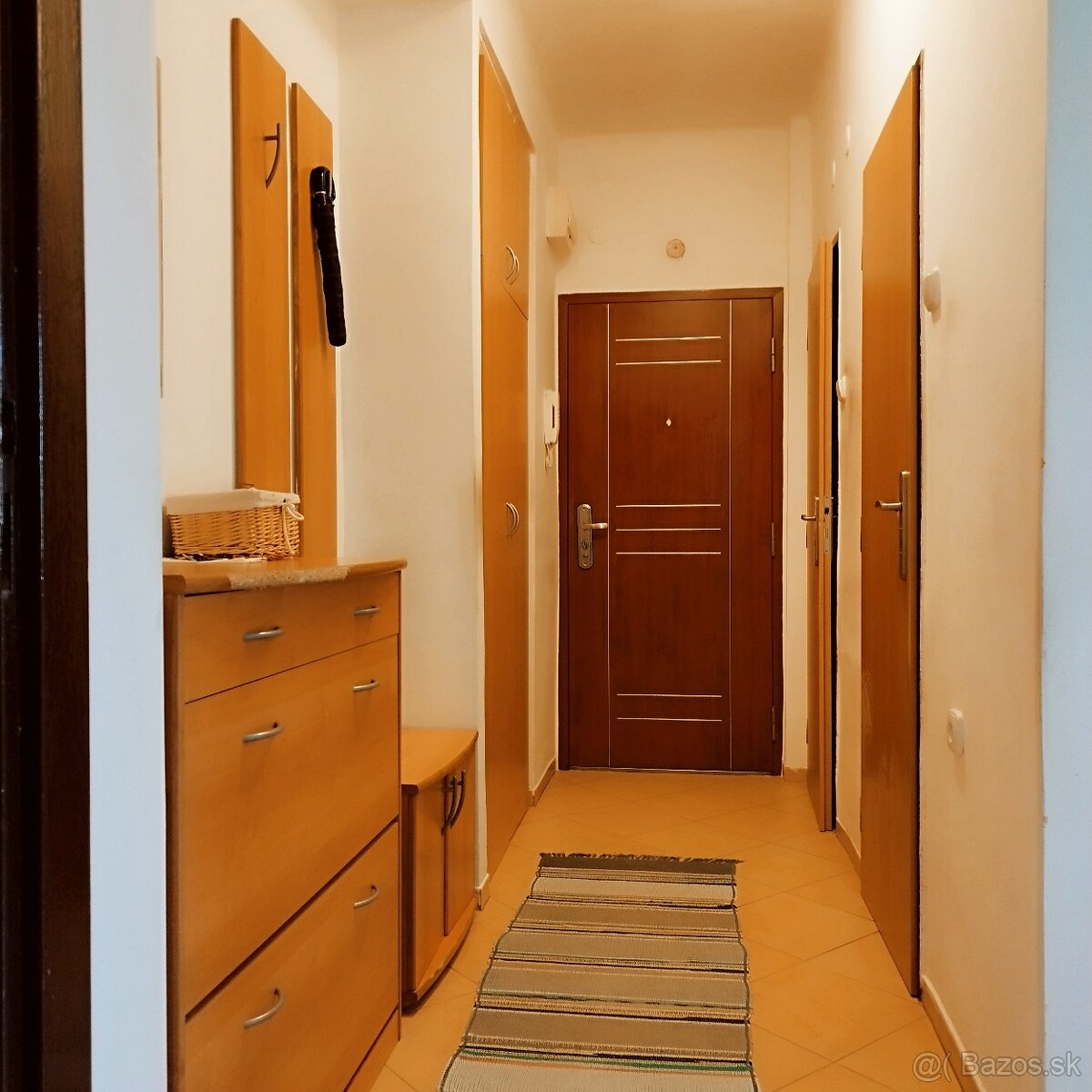 Predáme 2i byt s Garážou vo Svätom Jure ul Kozmonautov - 6