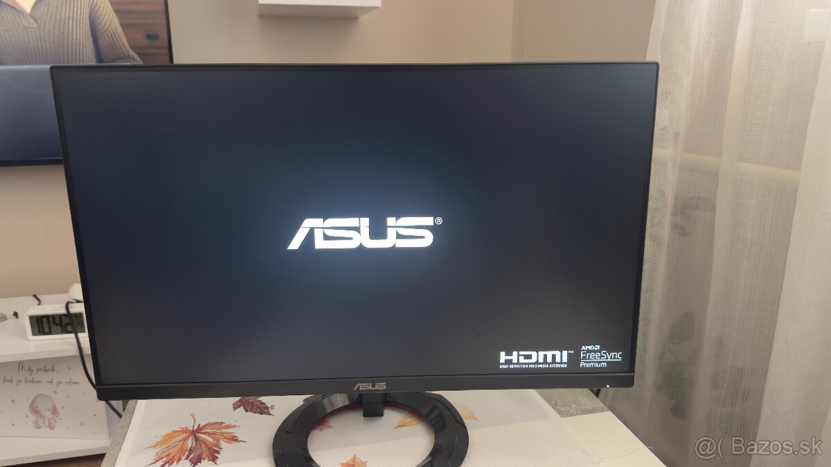 Predam monitor asus - 6
